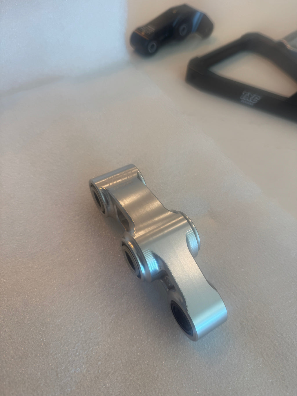 Ultra Bee (Triangle+Linkage)