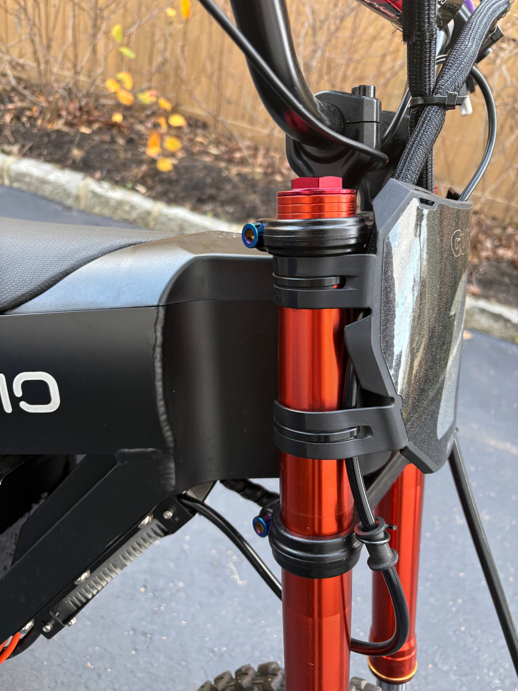 Tuttio Titanium Bolt Kit