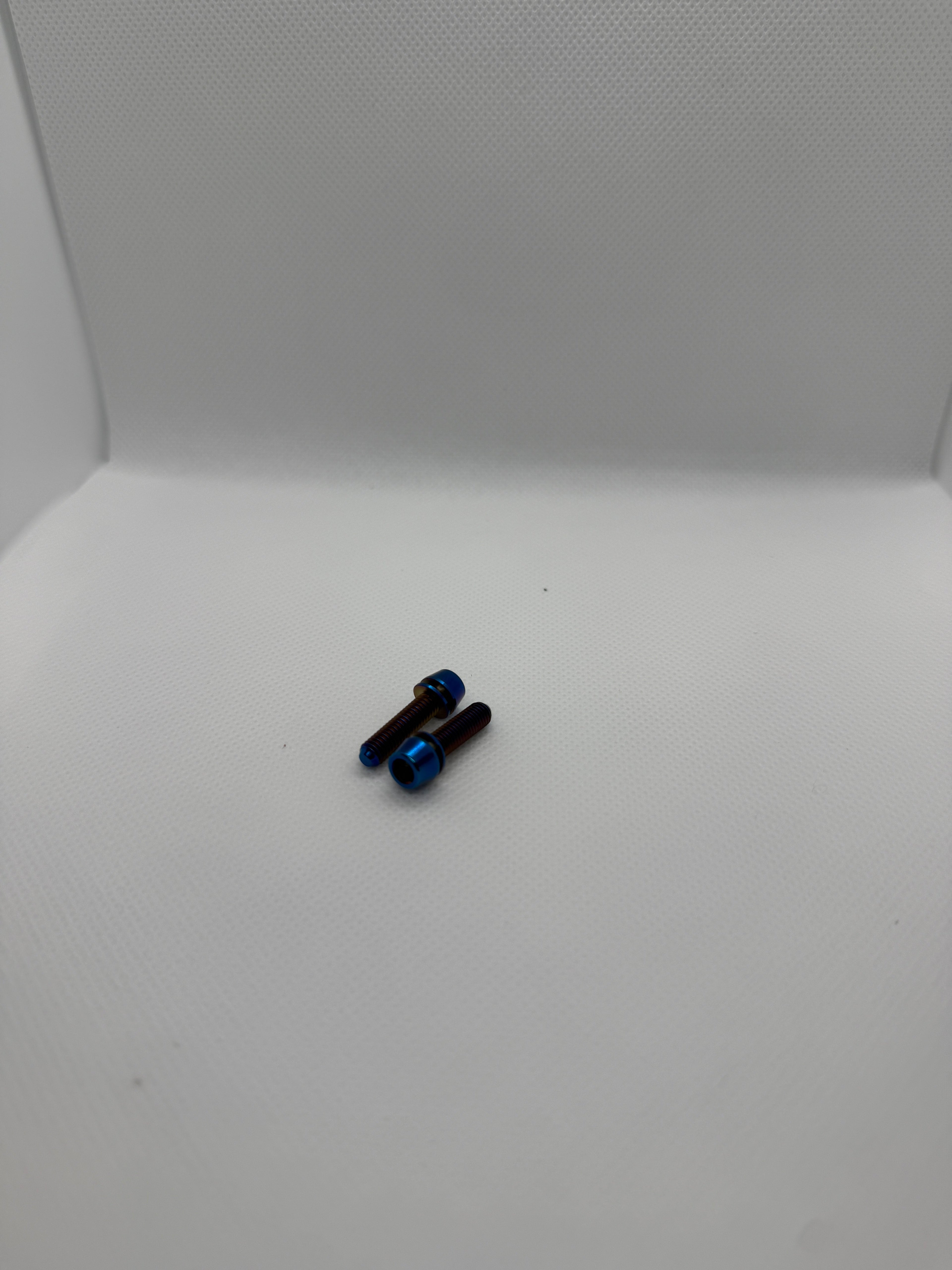 Hope tech titanium bolts